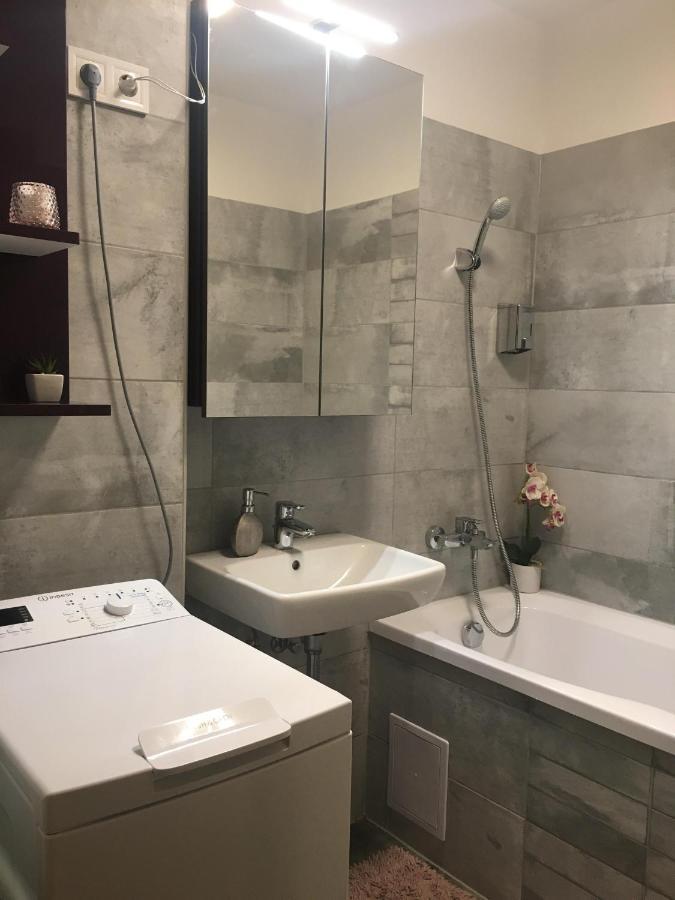 Lido Riviera, Relux Apartman Балатонлеле Екстериор снимка