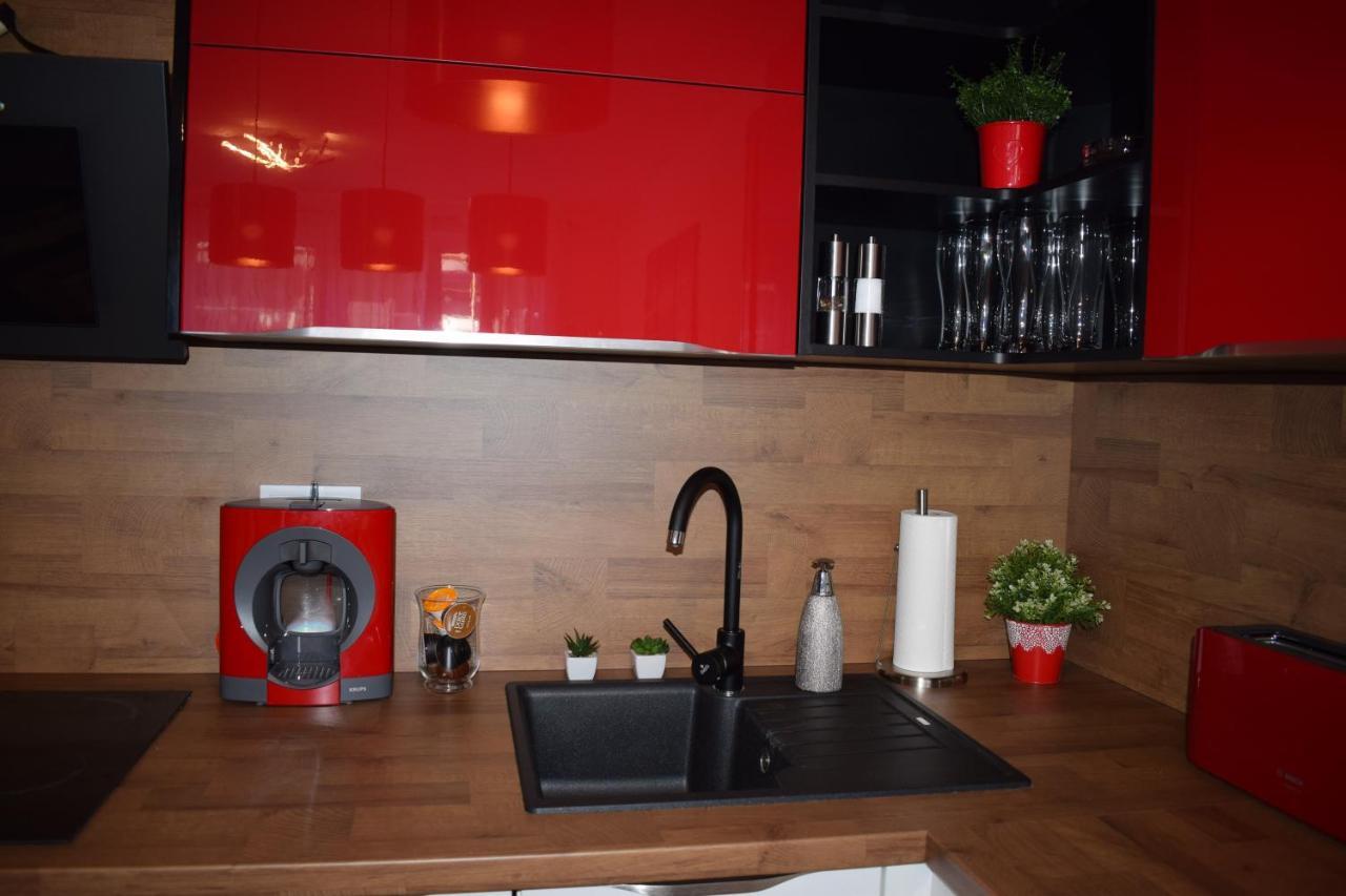 Lido Riviera, Relux Apartman Балатонлеле Екстериор снимка